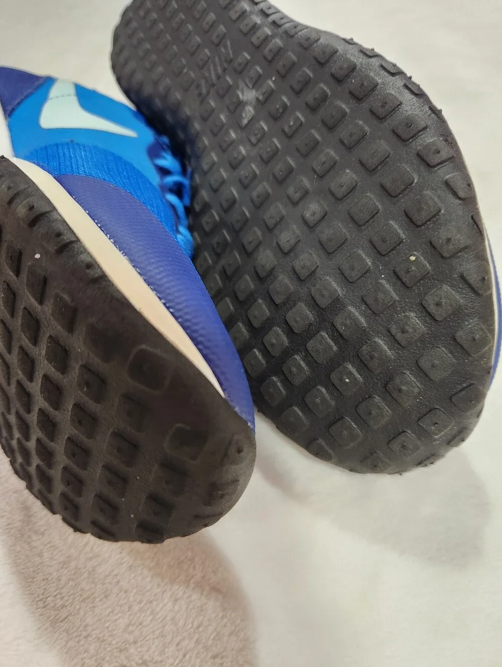 Nike Elite Shinsen Women's Blue Sneakers, Size 8
